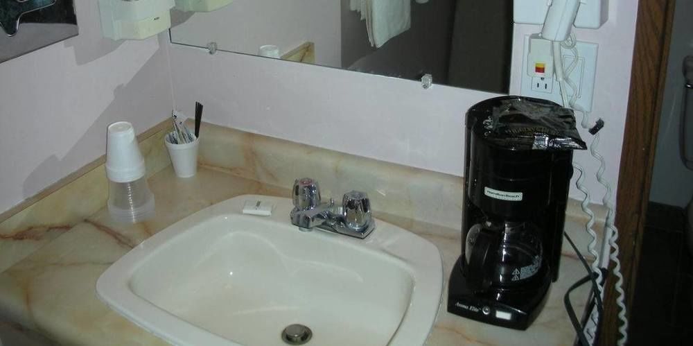 Cache Creek Inn Kültér fotó
