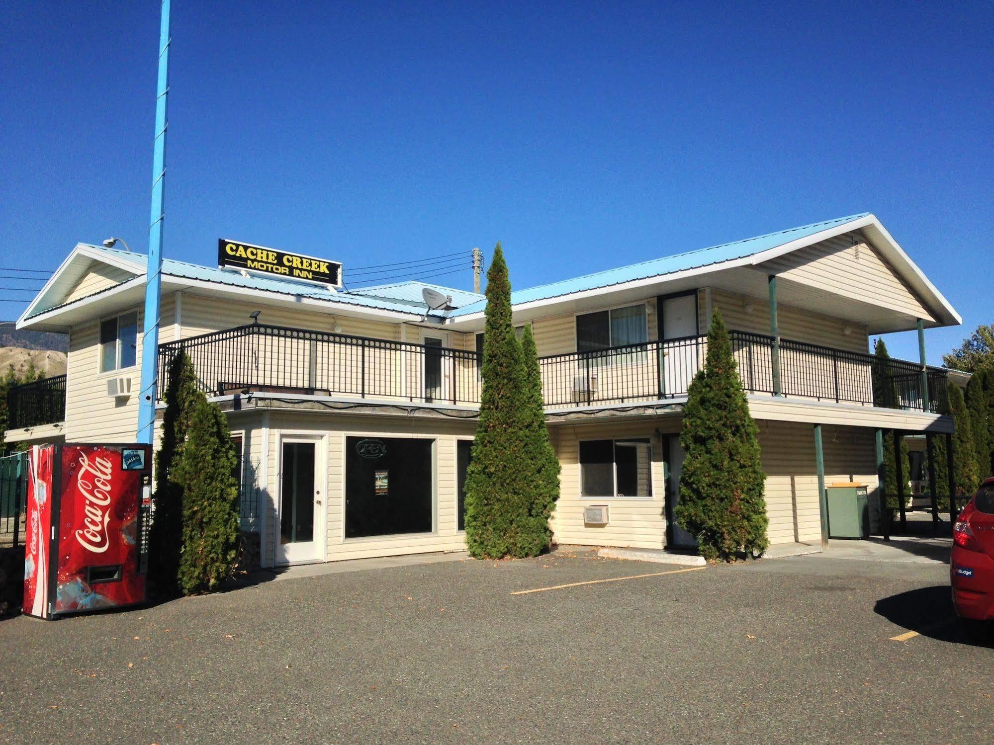 Cache Creek Inn Kültér fotó
